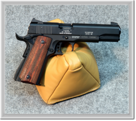 Replica-1911