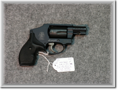 smith&wesson-corta